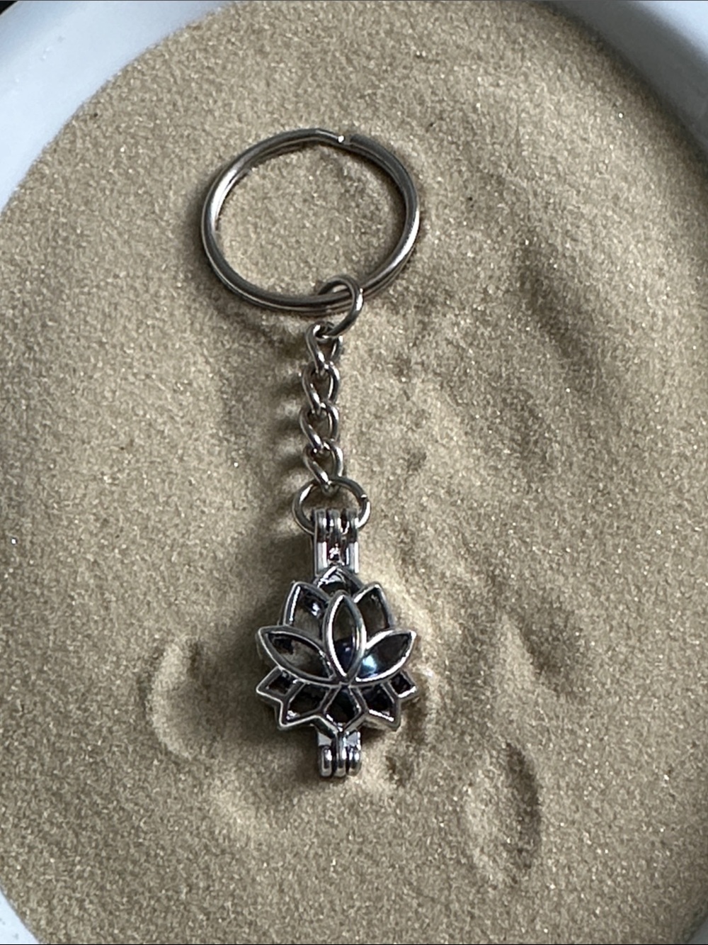 Silver toned Lotus Flower Pearl Keychain (Random colored pearls)